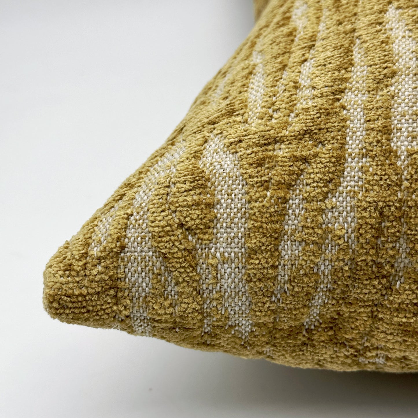 VDK Autumn Whispers Cushion Stone 40x60