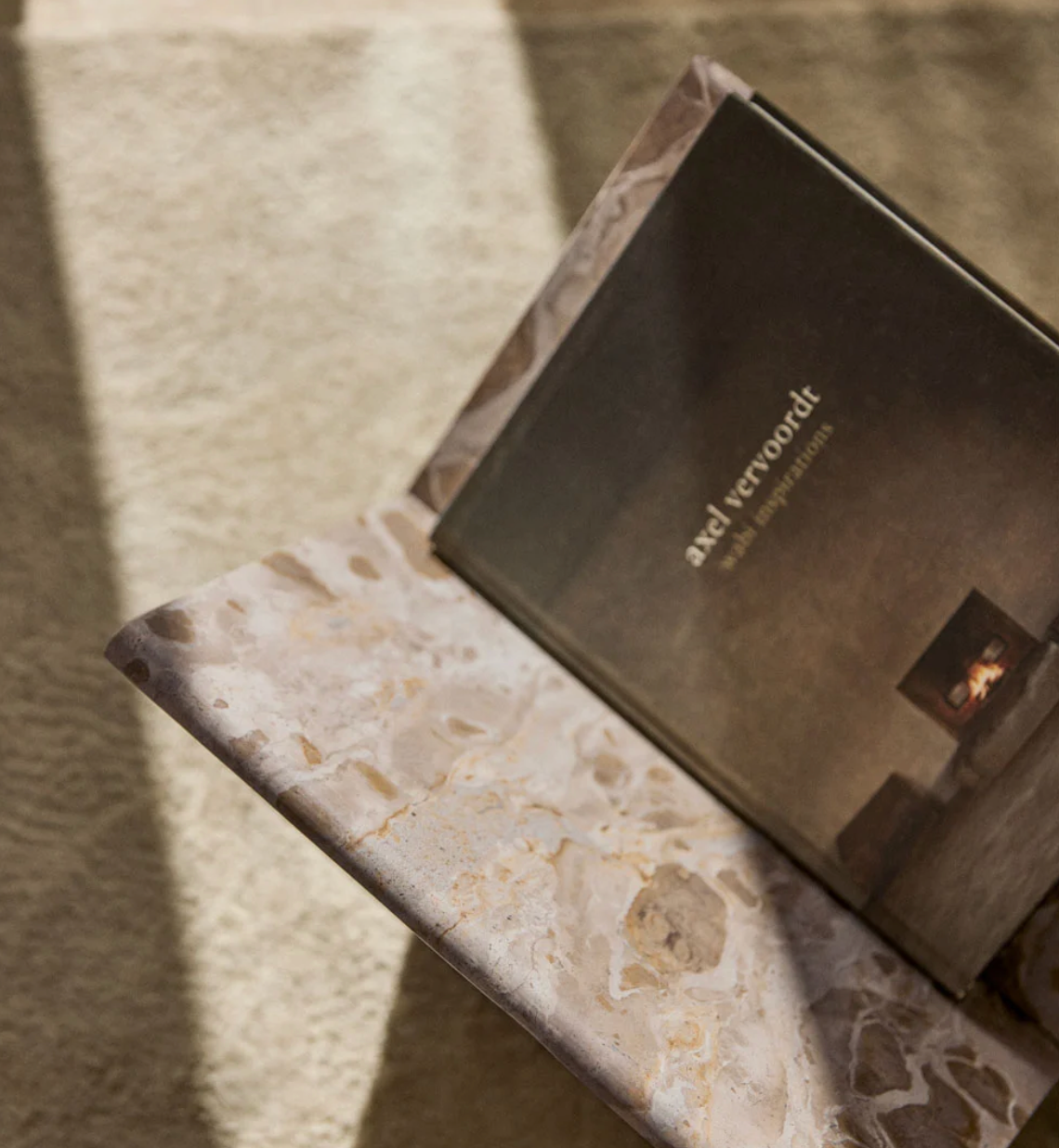 Meridien Magazine Rack