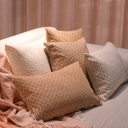 VDK Honey Cushion Pink 50x50